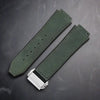 This is a 25/19mm green watch strap for hublot with rose silver replacement clasp. Made from quality silicone rubber and matched with a layer of suede calf leather. Sourced by Strapmeister