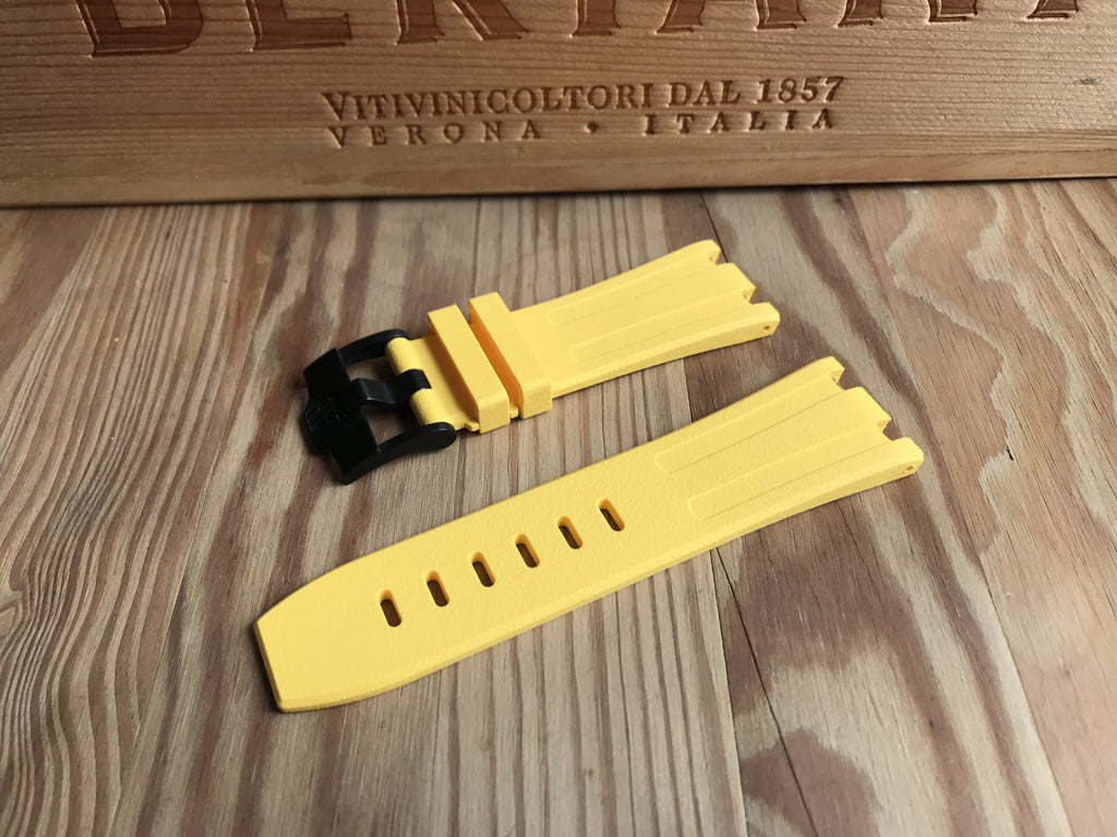 Audemars Piguet Yellow rubber strap with black buckle-strapmeister